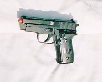 Airsoft pistol