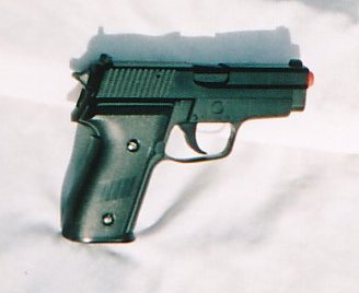 Airsoft pistol